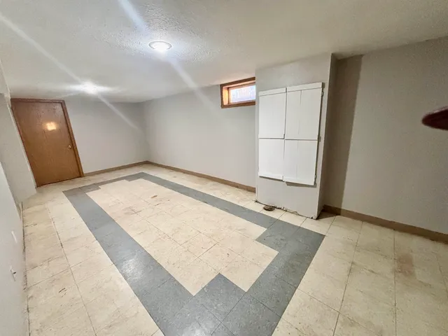 $170,000 | 206 Hosmer Street, Loves Park, IL 61111