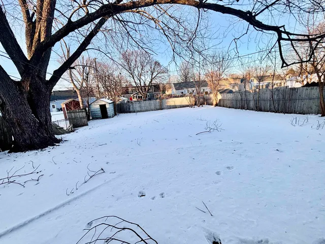 $170,000 | 206 Hosmer Street, Loves Park, IL 61111