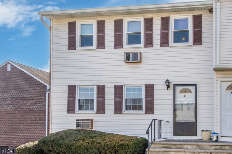 322 Richard Mine Road, Unit W1 Wharton, NJ 07885 - Photo 2 of 18
