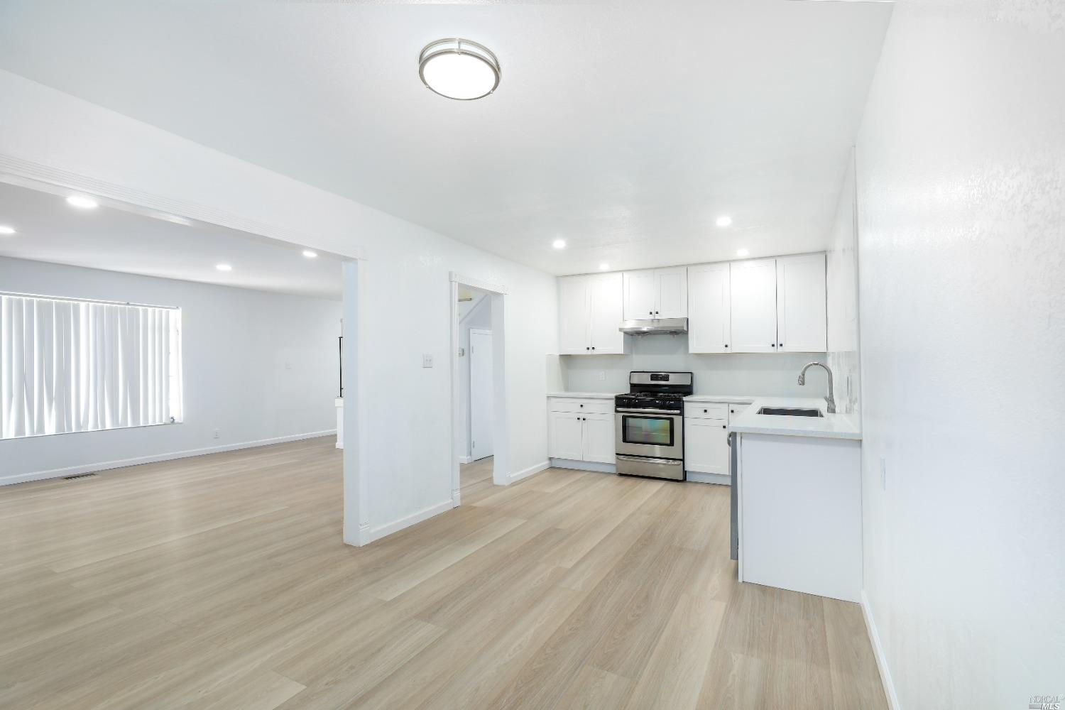 1330 Avon Way Fairfield, CA 94533 - Photo 27 of 48