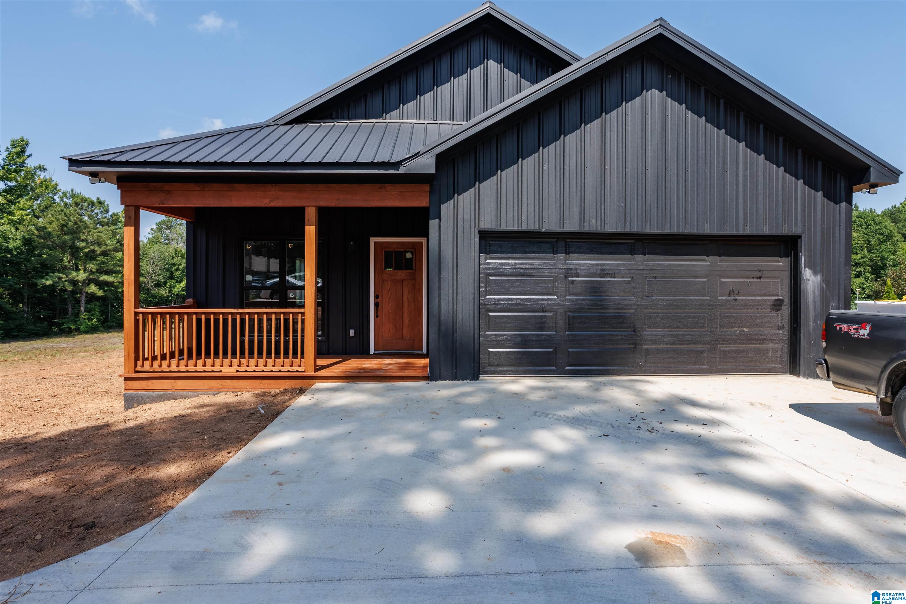 4102 Alford Bend Road Hokes Bluff, AL 35905 - Photo 1 of 38