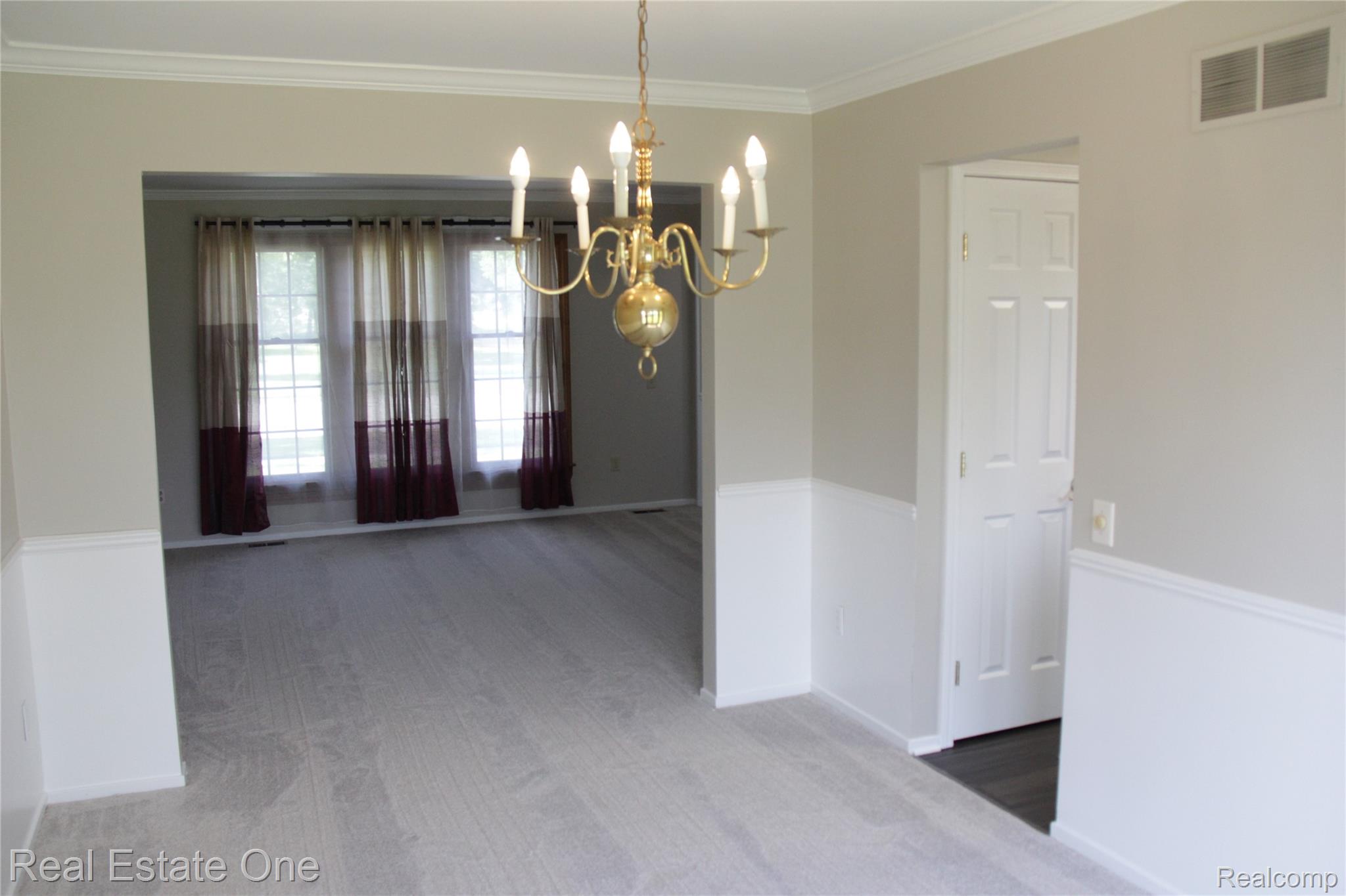44777 Saltz Road Canton, MI 48187 - Photo 18 of 65 Dinning Room