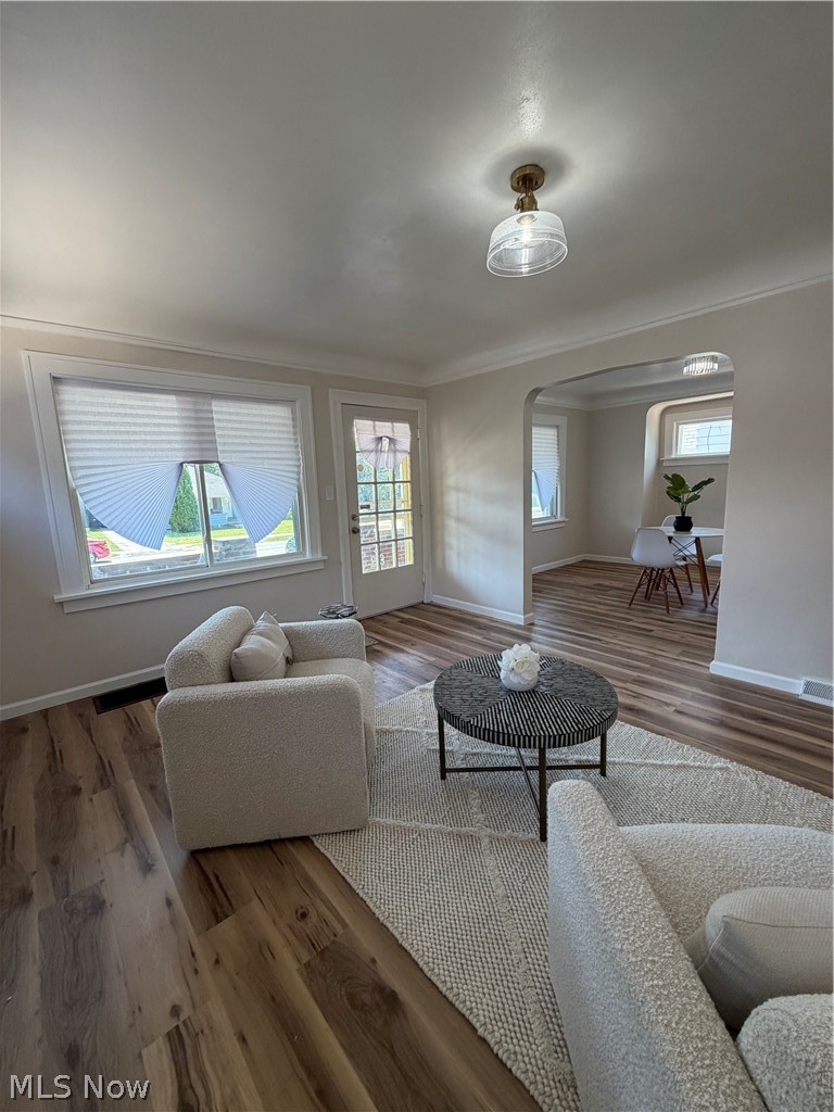 18229 Neff Road Cleveland, OH 44119 - Photo 15 of 46