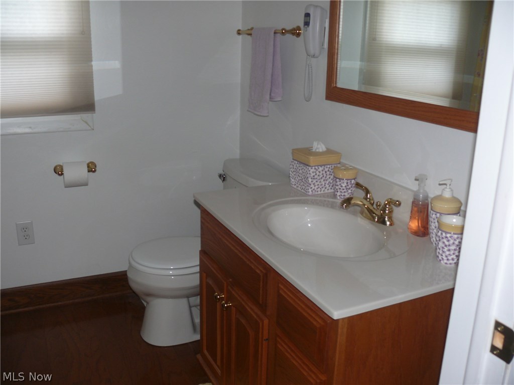 142 Warner Road Southeast Hubbard, OH 44425 - Photo 11 of 26 Gallery Image 11
