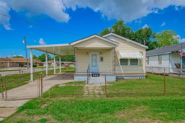 $119,500 | 674 Bertucci Street, Marrero, LA 70072