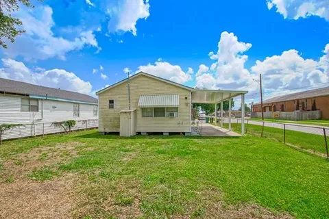$119,500 | 674 Bertucci Street, Marrero, LA 70072