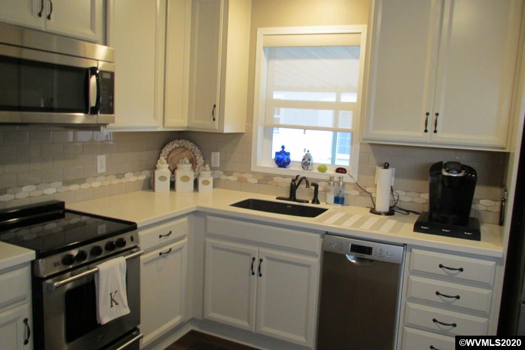 4940 Sunnyside Road Southeast, Unit G5 Salem, OR 97302 - Photo 3 of 17