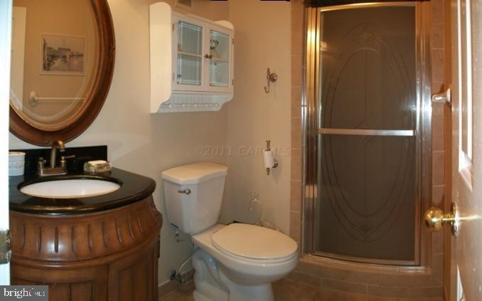 719 Rusty Anchor Road, Unit 5 Ocean City, MD 21842 - Photo 13 of 21 Gallery Image 13