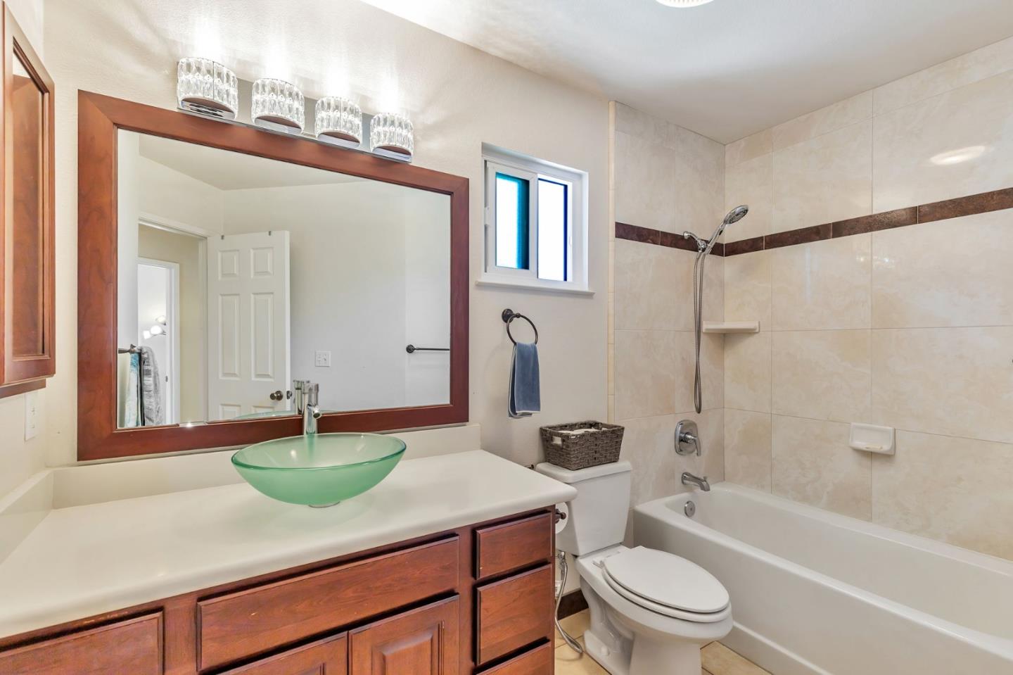 1206 Sycamore Court Gilroy, CA 95020 - Photo 13 of 44