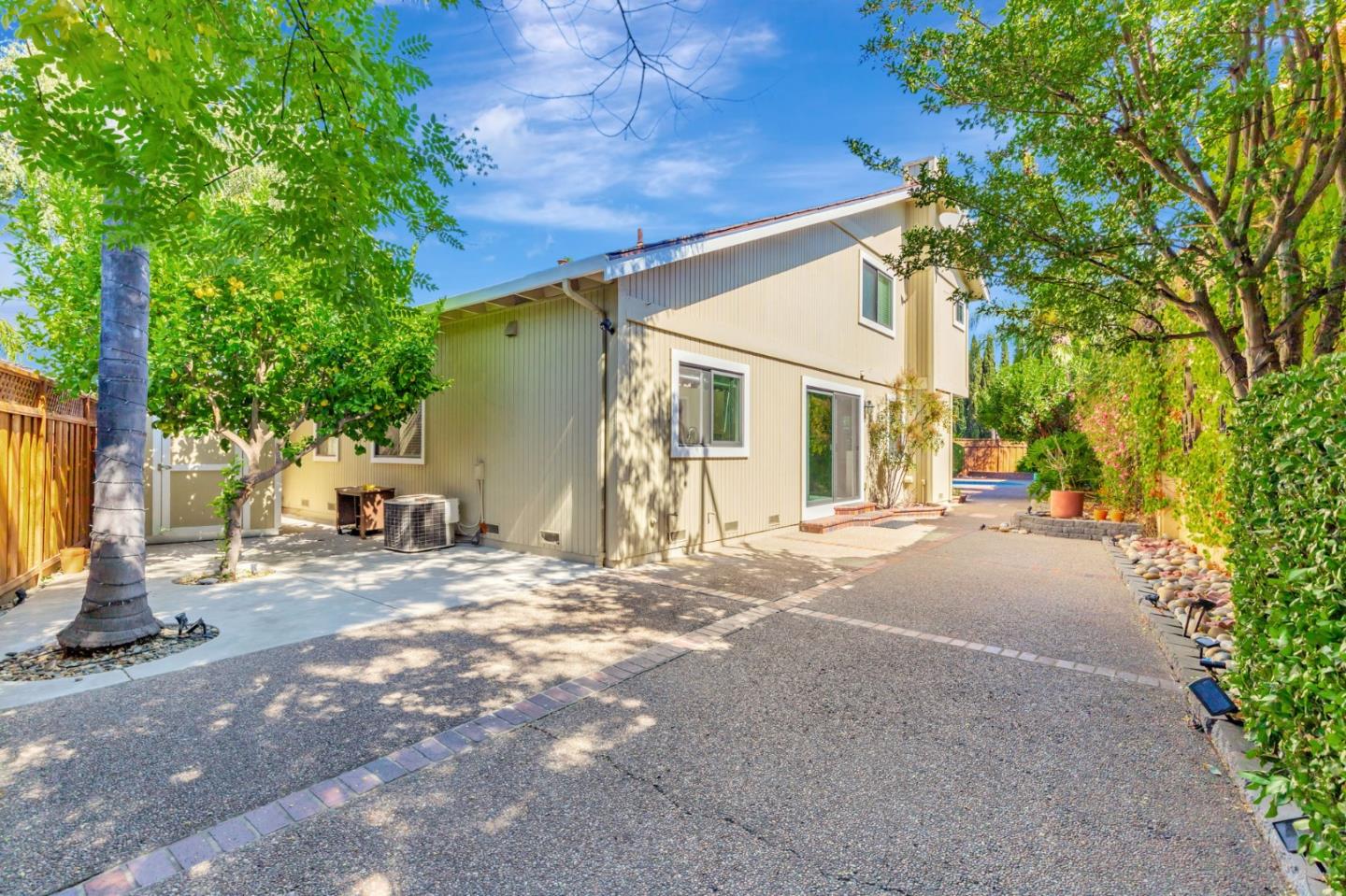 1206 Sycamore Court Gilroy, CA 95020 - Photo 21 of 44