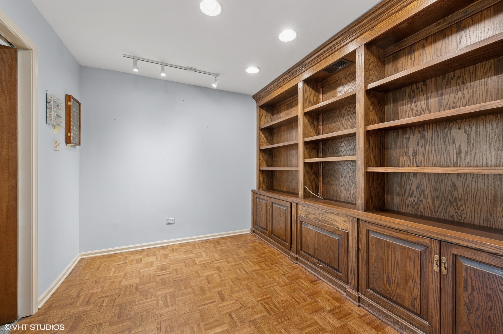 1175 Lake Cook Road, Unit 410 Northbrook, IL 60062 - Photo 10 of 21 Gallery Image 10