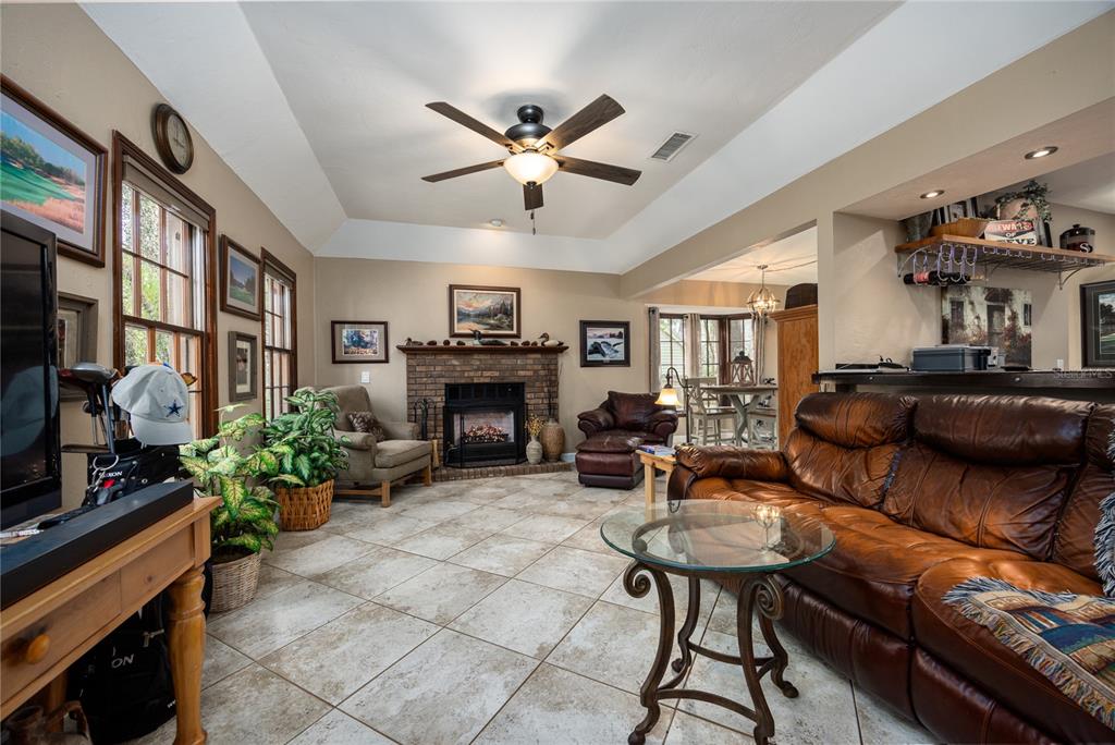 5206 Southwest 86 Terrace Gainesville, FL 32608 - Photo 6 of 37