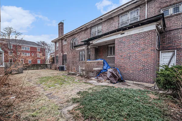$979,000 | 4959 South Greenwood Avenue, Chicago, IL 60615
