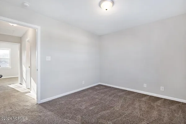 $1,600 | 413 Caldwell Loop, Jacksonville, NC 28546