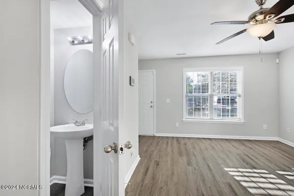 $1,600 | 413 Caldwell Loop, Jacksonville, NC 28546