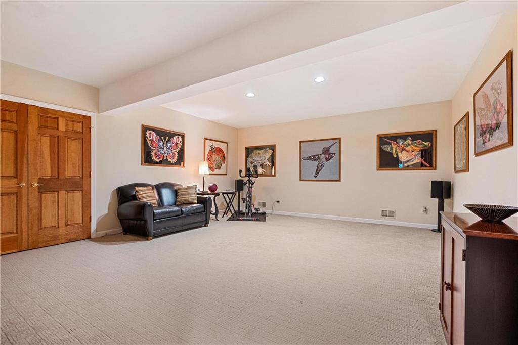 277 Valley Road Wexford, PA 15090 - Photo 31 of 44 Gallery Image 31