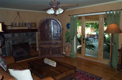 3 View Road Calistoga, CA 94515 - Photo 6 of 11 Living room