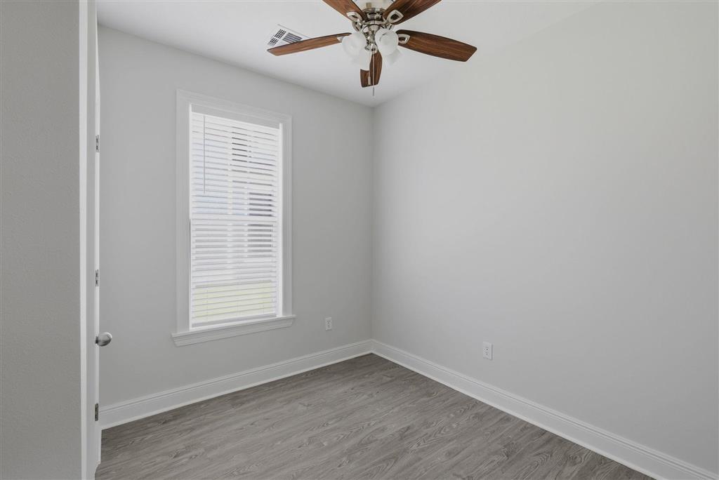 303 South Lyles Street Reeves, LA 70658 - Photo 3 of 15