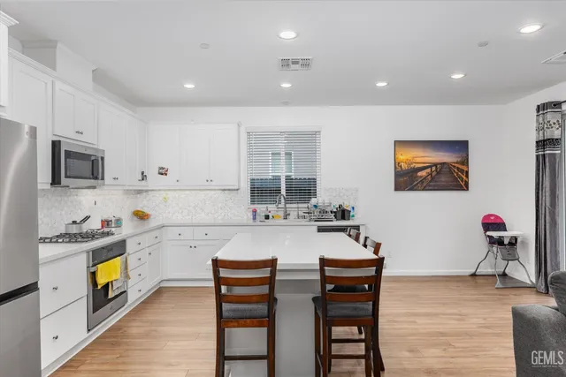 $450,000 | Undisclosed Address, Bakersfield, CA 93314