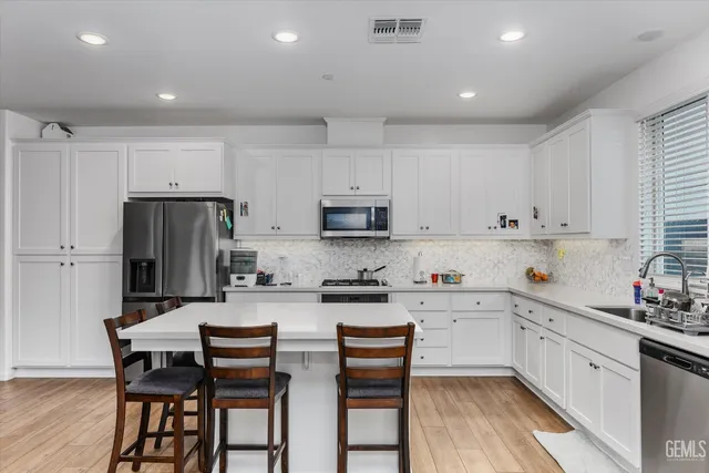 $450,000 | Undisclosed Address, Bakersfield, CA 93314