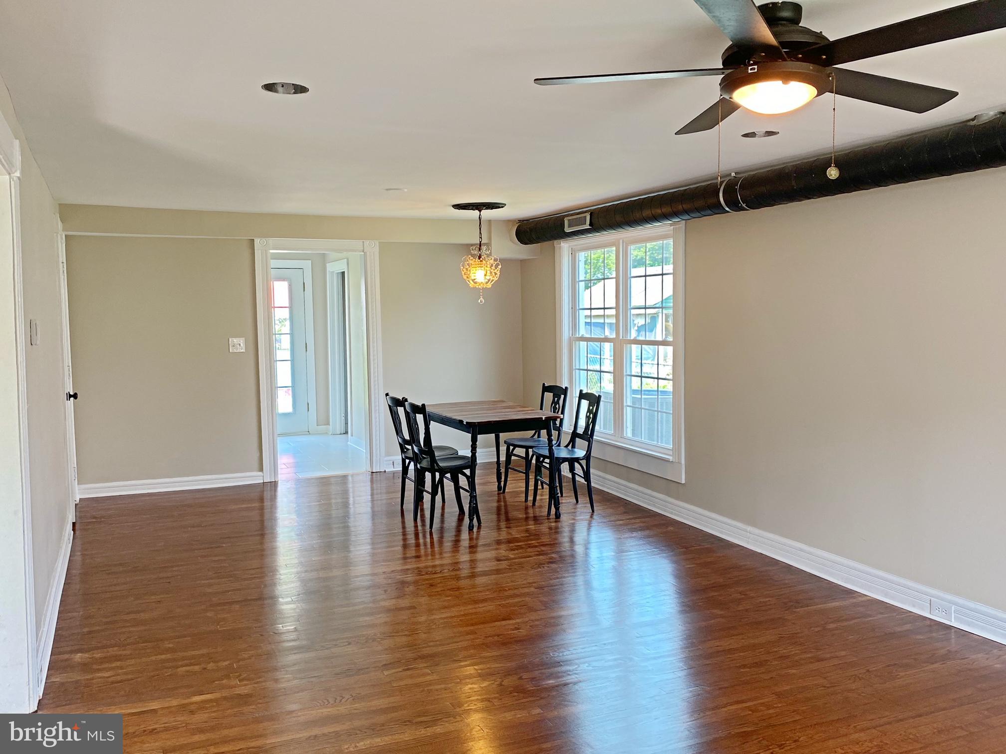 203 Caroline Avenue Ridgely, MD 21660 - Photo 14 of 30 Living/Dining Room Combo