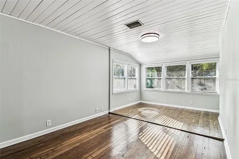 $565,000 | 735 2nd Street North, Safety Harbor, FL 34695