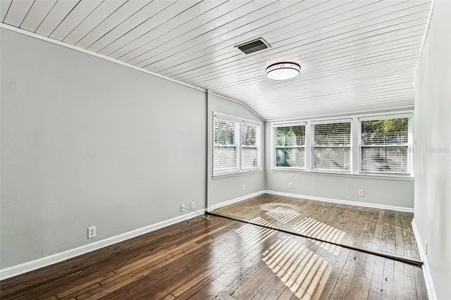 $589,000 | 735 2nd Street North, Safety Harbor, FL 34695