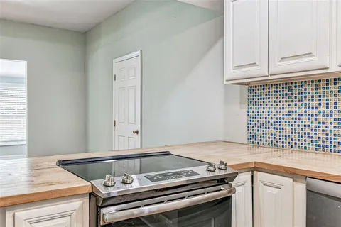 $565,000 | 735 2nd Street North, Safety Harbor, FL 34695