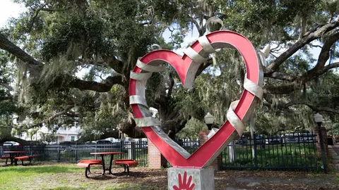 $565,000 | 735 2nd Street North, Safety Harbor, FL 34695