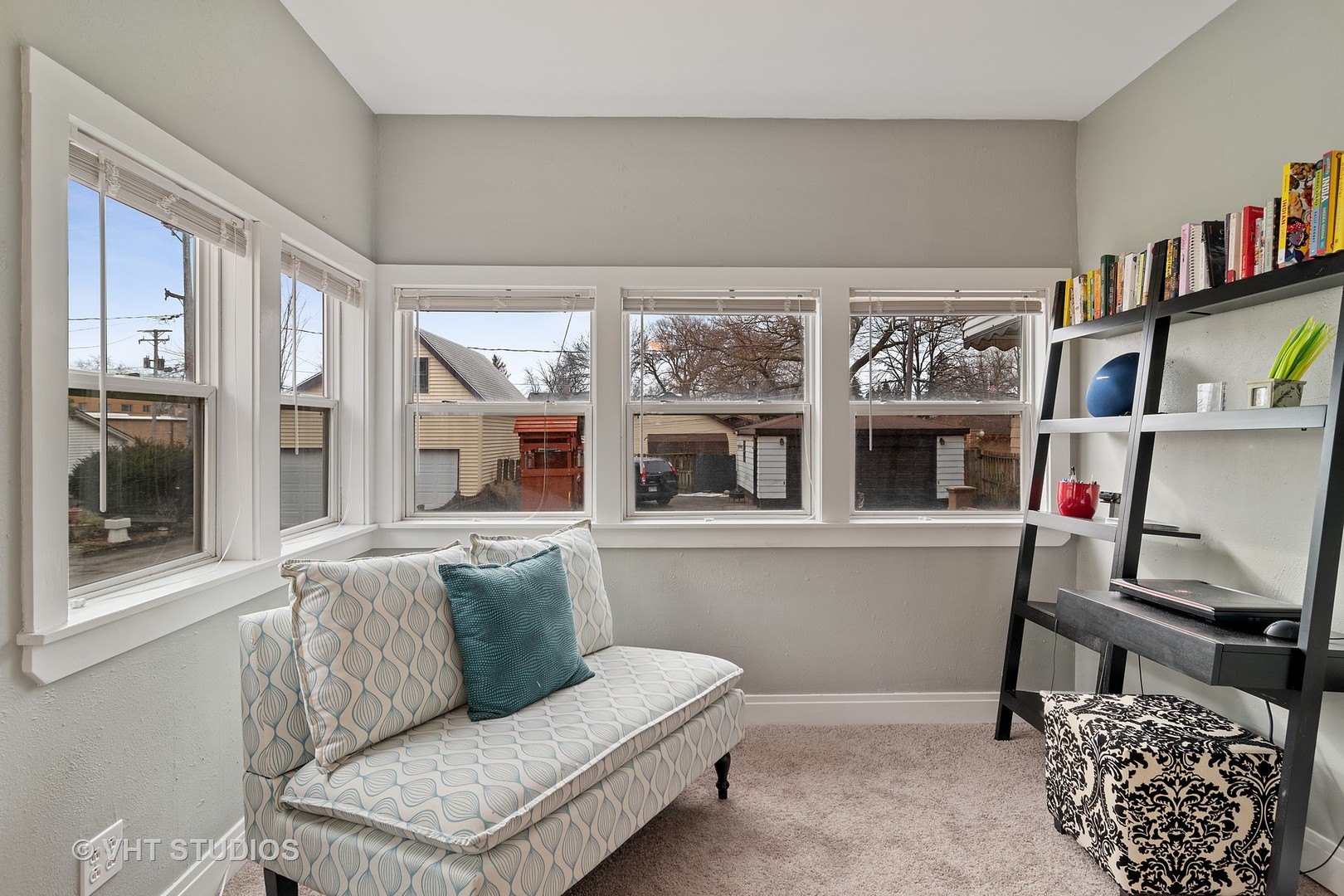 341 East Quincy Street Riverside, IL 60546 - Photo 8 of 20