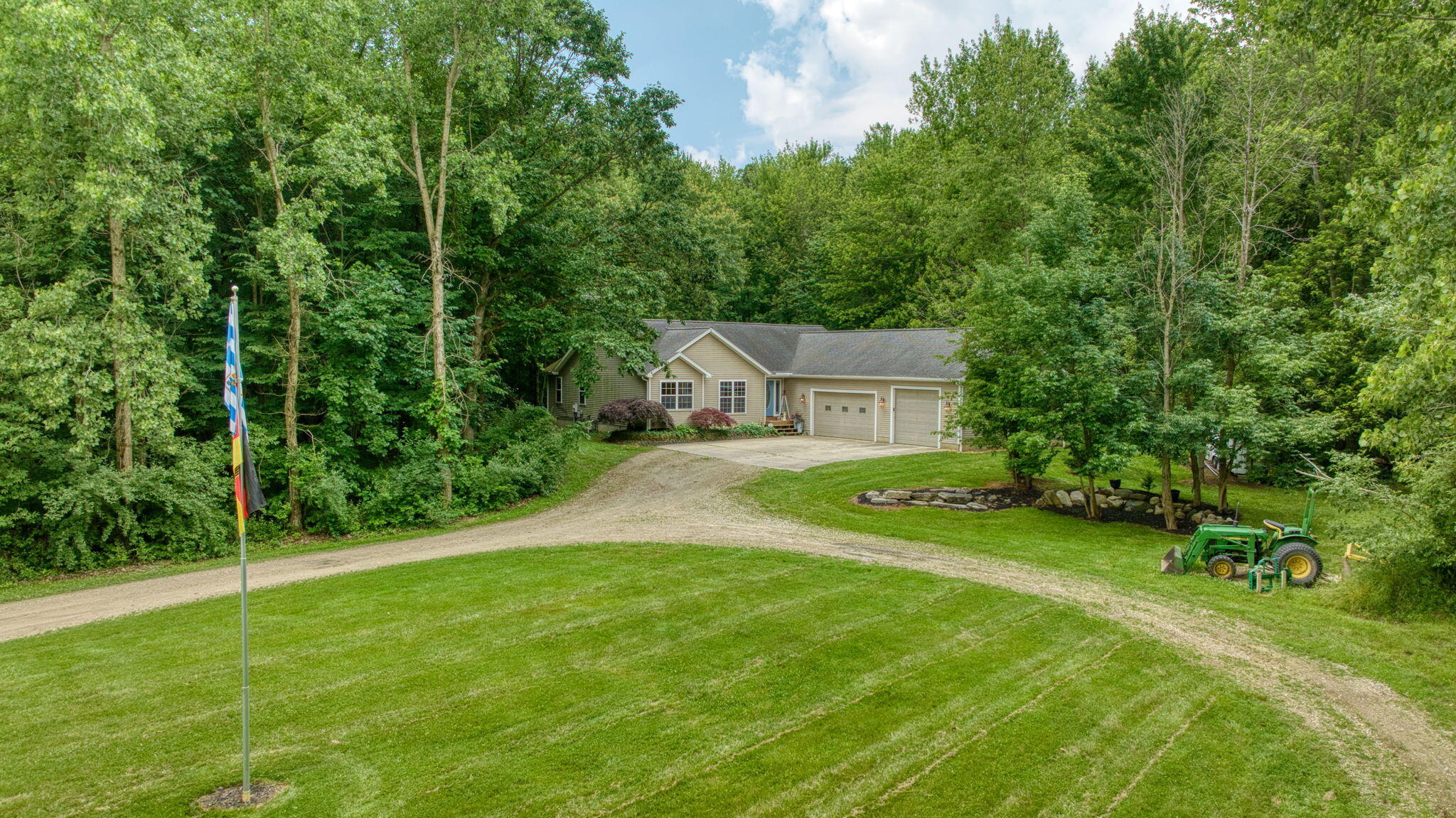 8395 Dalton Road Onsted, MI 49265 - Photo 64 of 67 72-web-or-mls-DJI_0131_HDR