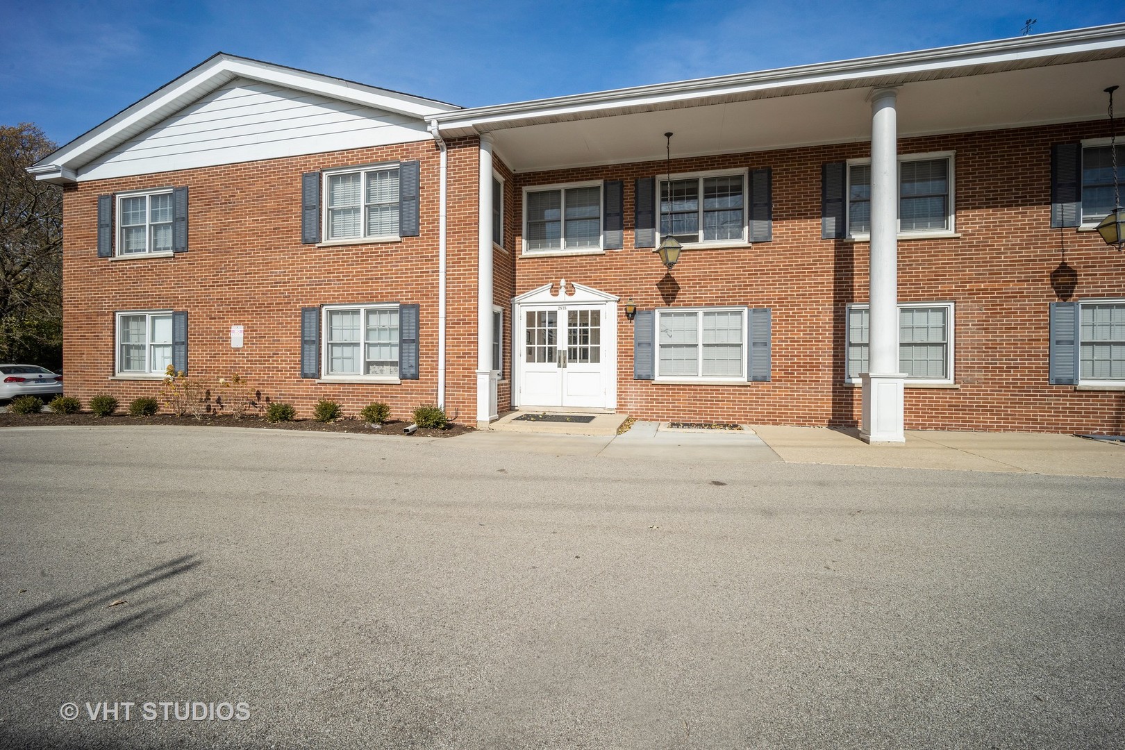 2818 Dundee Road, Unit 3A Northbrook, IL 60062 - Photo 2 of 12