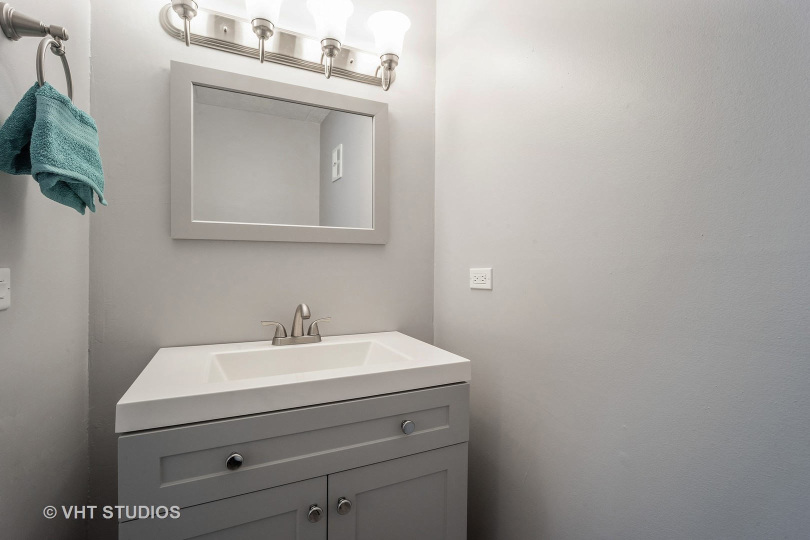 2818 Dundee Road, Unit 3A Northbrook, IL 60062 - Photo 11 of 12