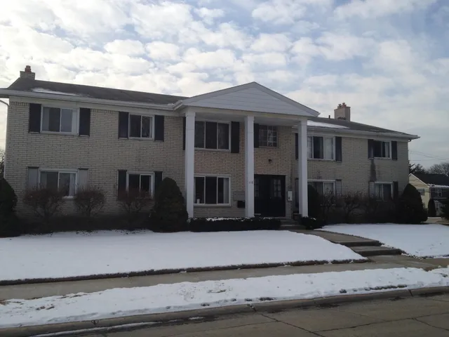 $1,350 | 510 Montrose Avenue, Unit 8, Royal Oak, MI 48073