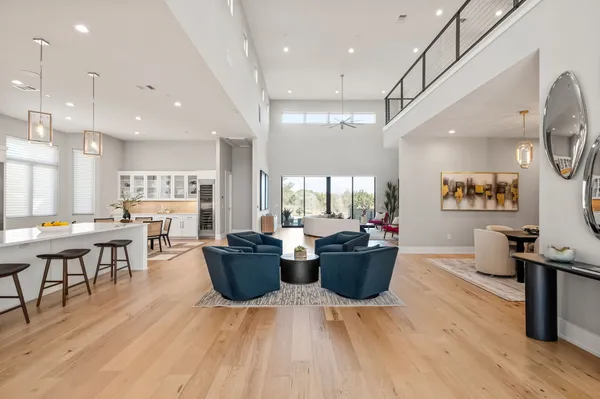 $3,340,000 | 909 Cypress Grove Drive, Austin, TX 78732