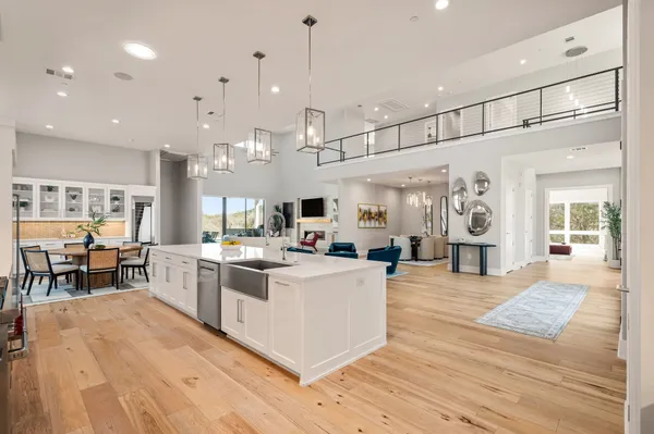 $3,340,000 | 909 Cypress Grove Drive, Austin, TX 78732