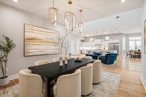 $3,340,000 | 909 Cypress Grove Drive, Austin, TX 78732