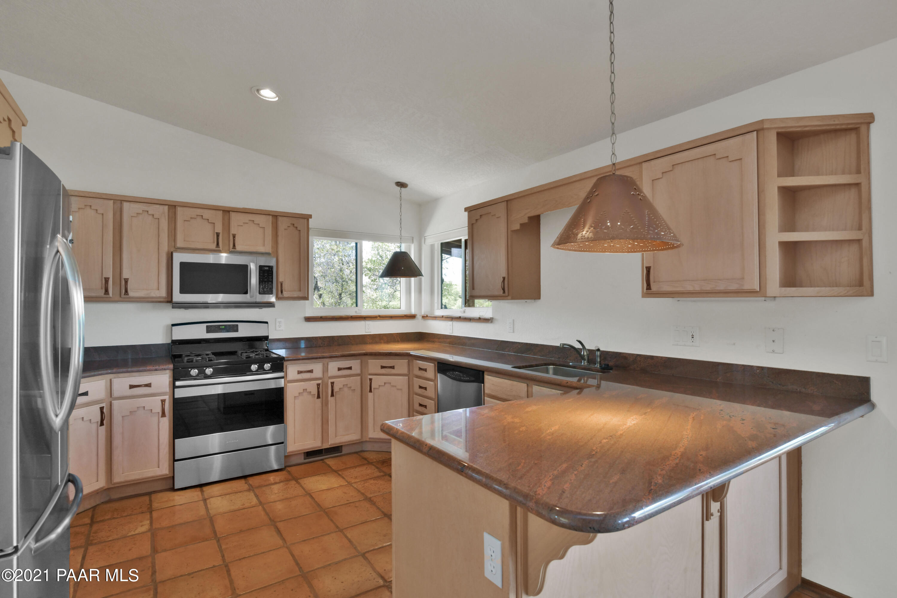 2800 West Bard Ranch Road Prescott, AZ 86305 - Photo 11 of 53 Kitchen