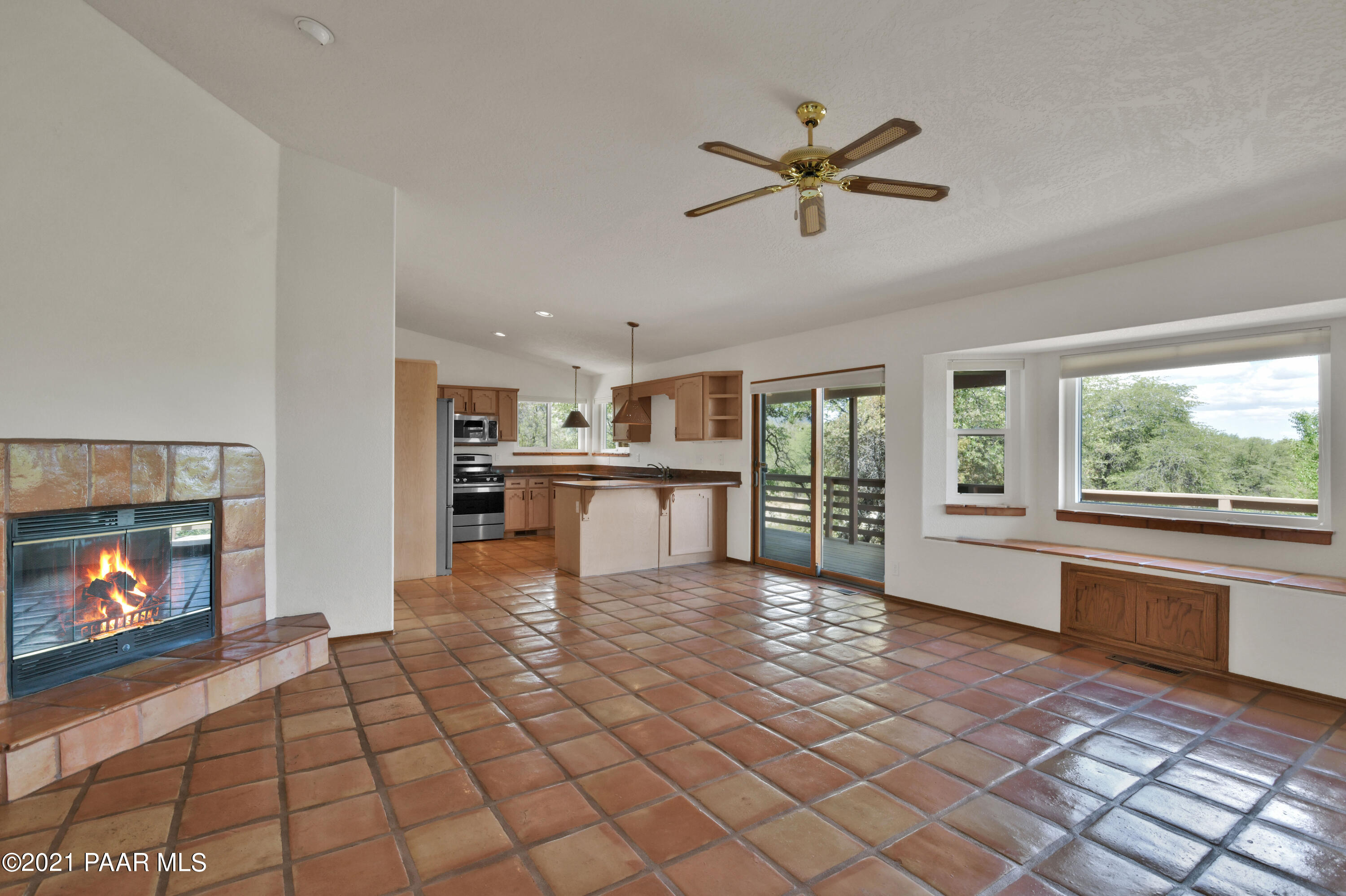 2800 West Bard Ranch Road Prescott, AZ 86305 - Photo 16 of 53 Family Room