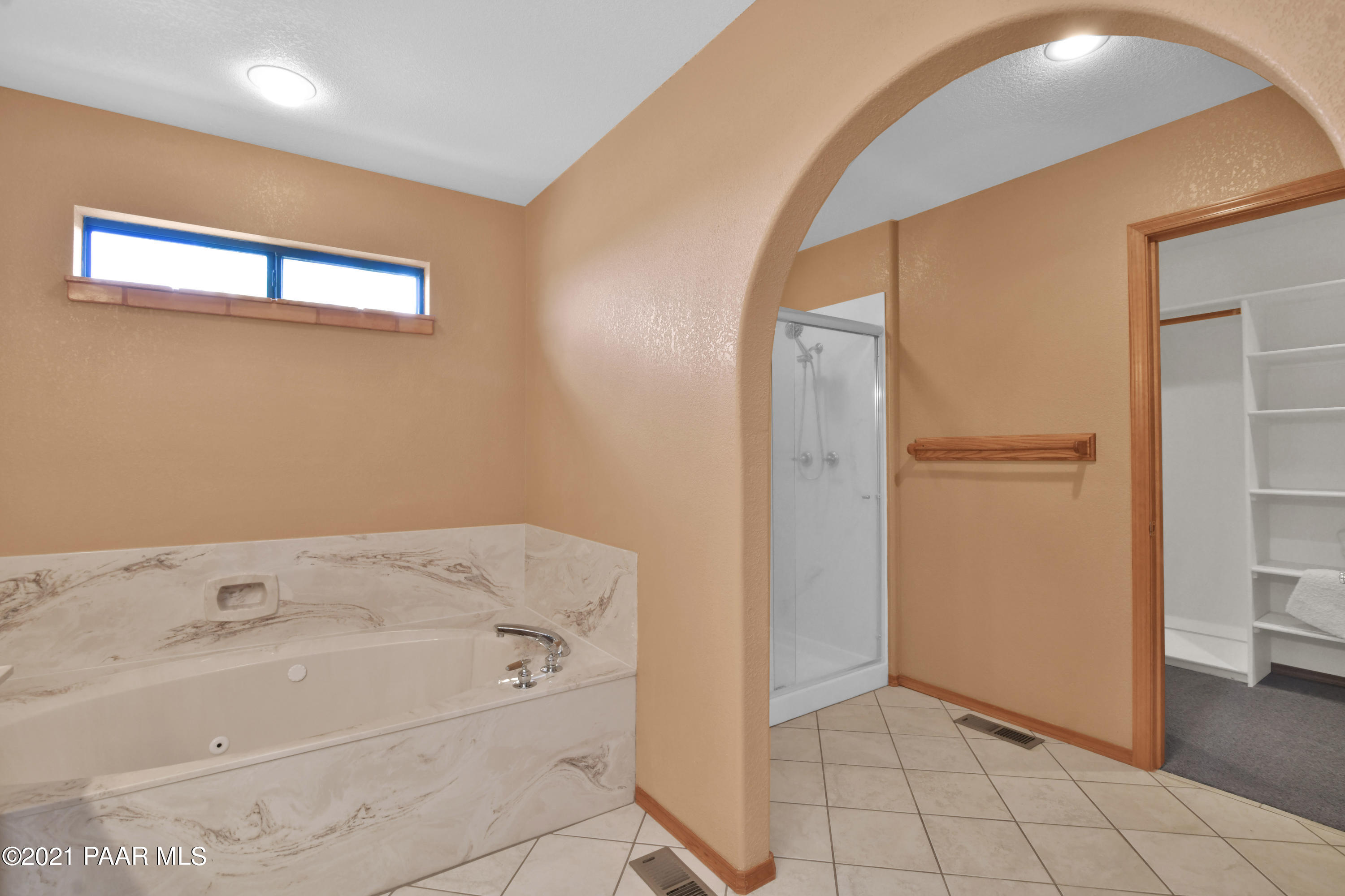 2800 West Bard Ranch Road Prescott, AZ 86305 - Photo 26 of 53 Master Bath