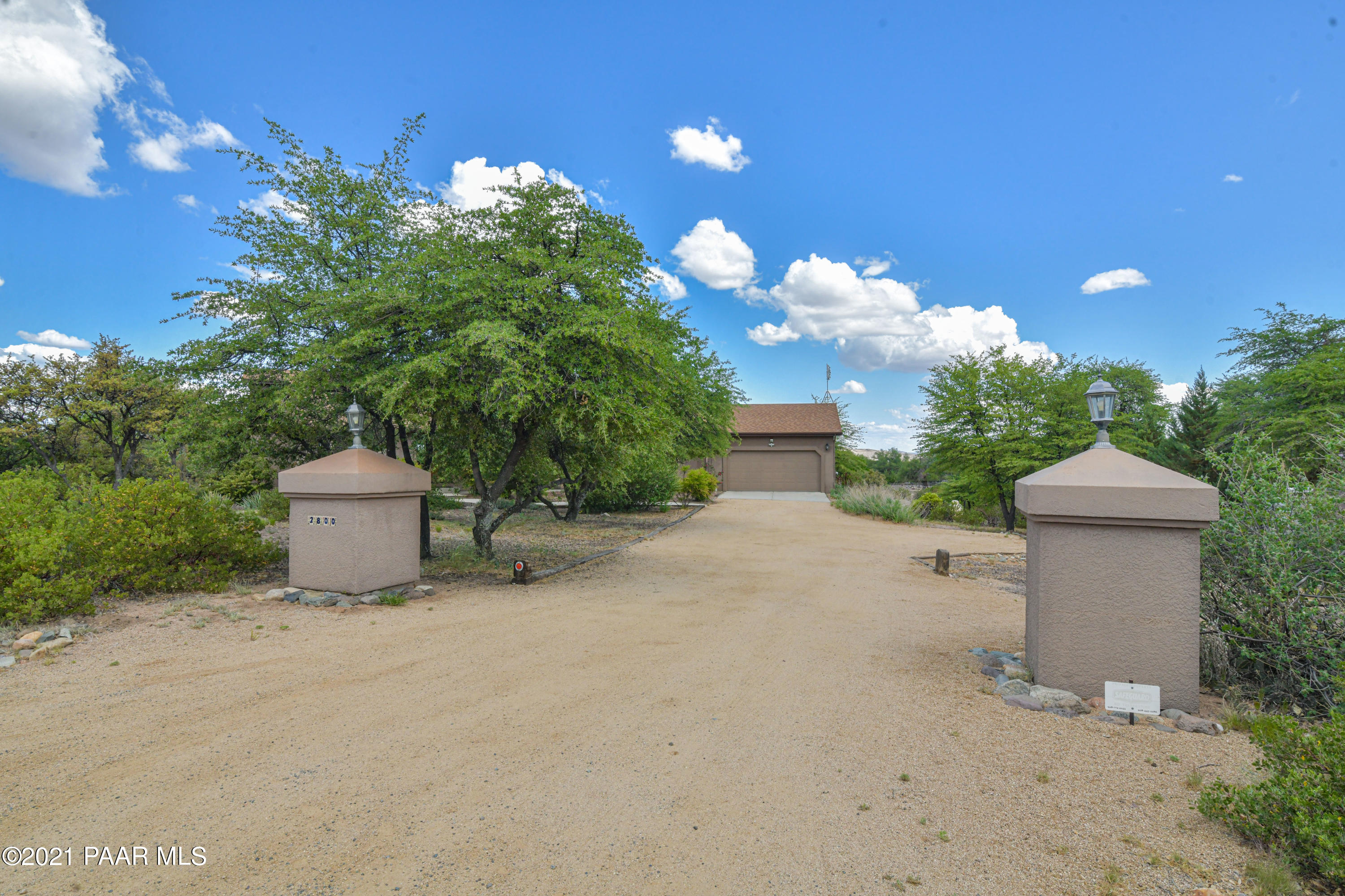 2800 West Bard Ranch Road Prescott, AZ 86305 - Photo 39 of 53 Level Driveway