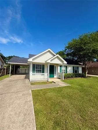 $1,600 | 70076 6th Street, Covington, LA 70433