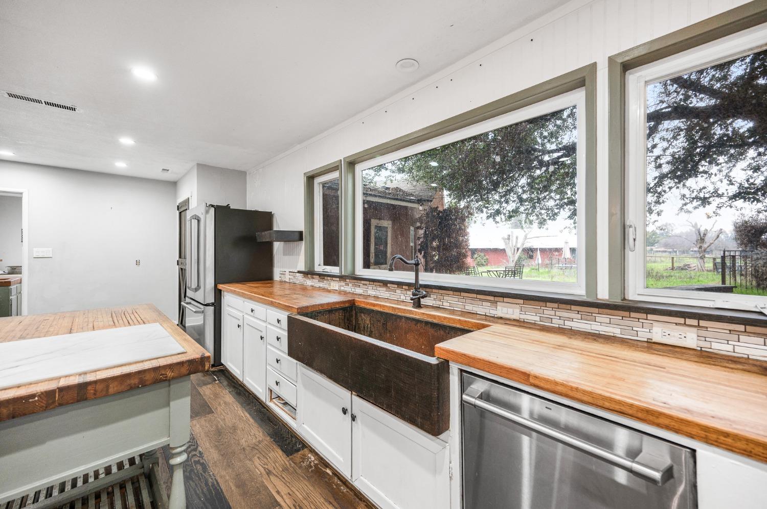 6789 North De Wolf Avenue Clovis, CA 93619 - Photo 15 of 54