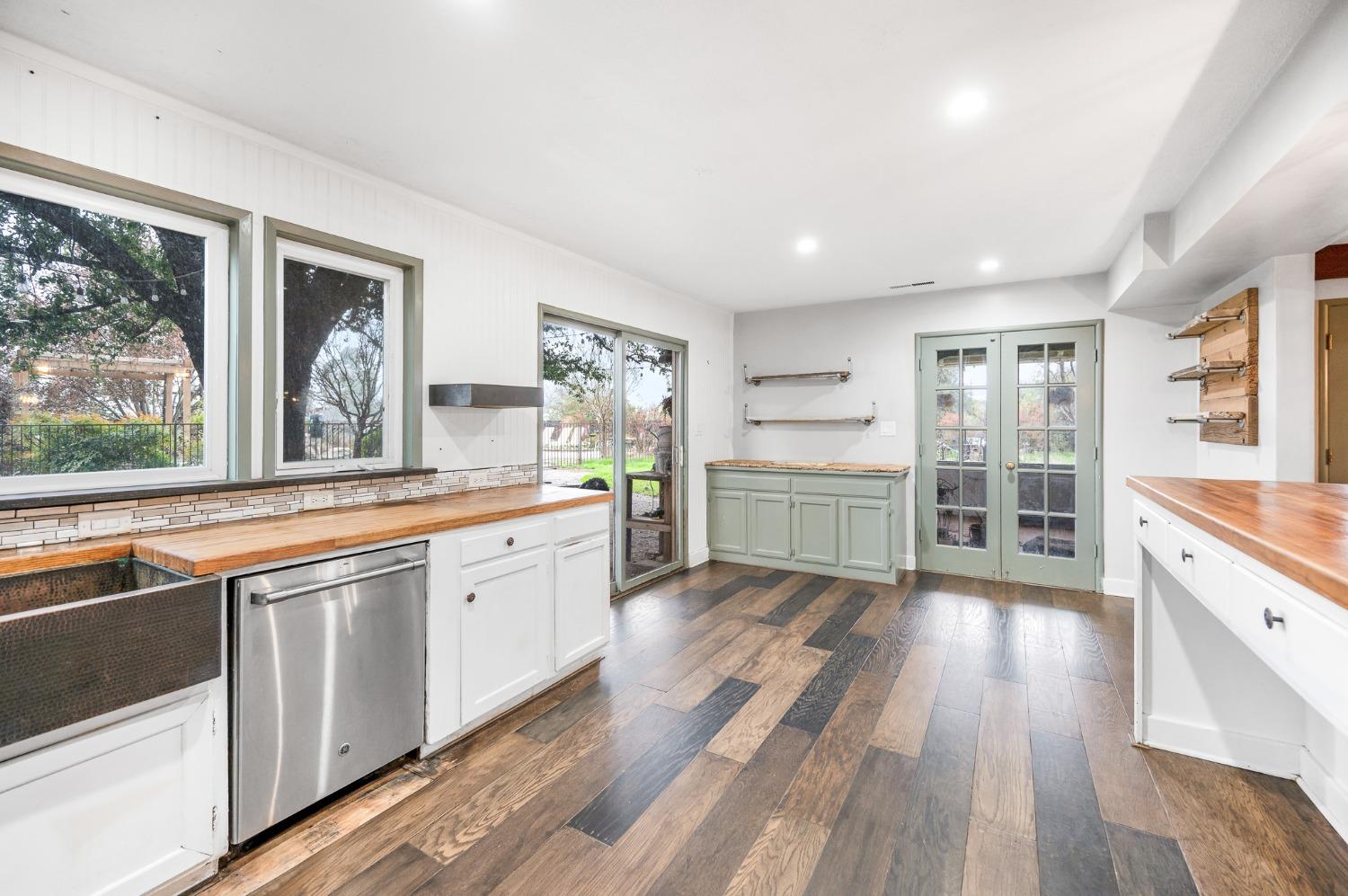 6789 North De Wolf Avenue Clovis, CA 93619 - Photo 17 of 54