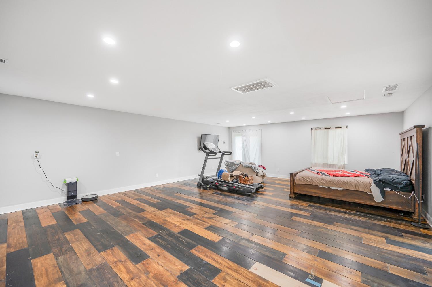 6789 North De Wolf Avenue Clovis, CA 93619 - Photo 21 of 54