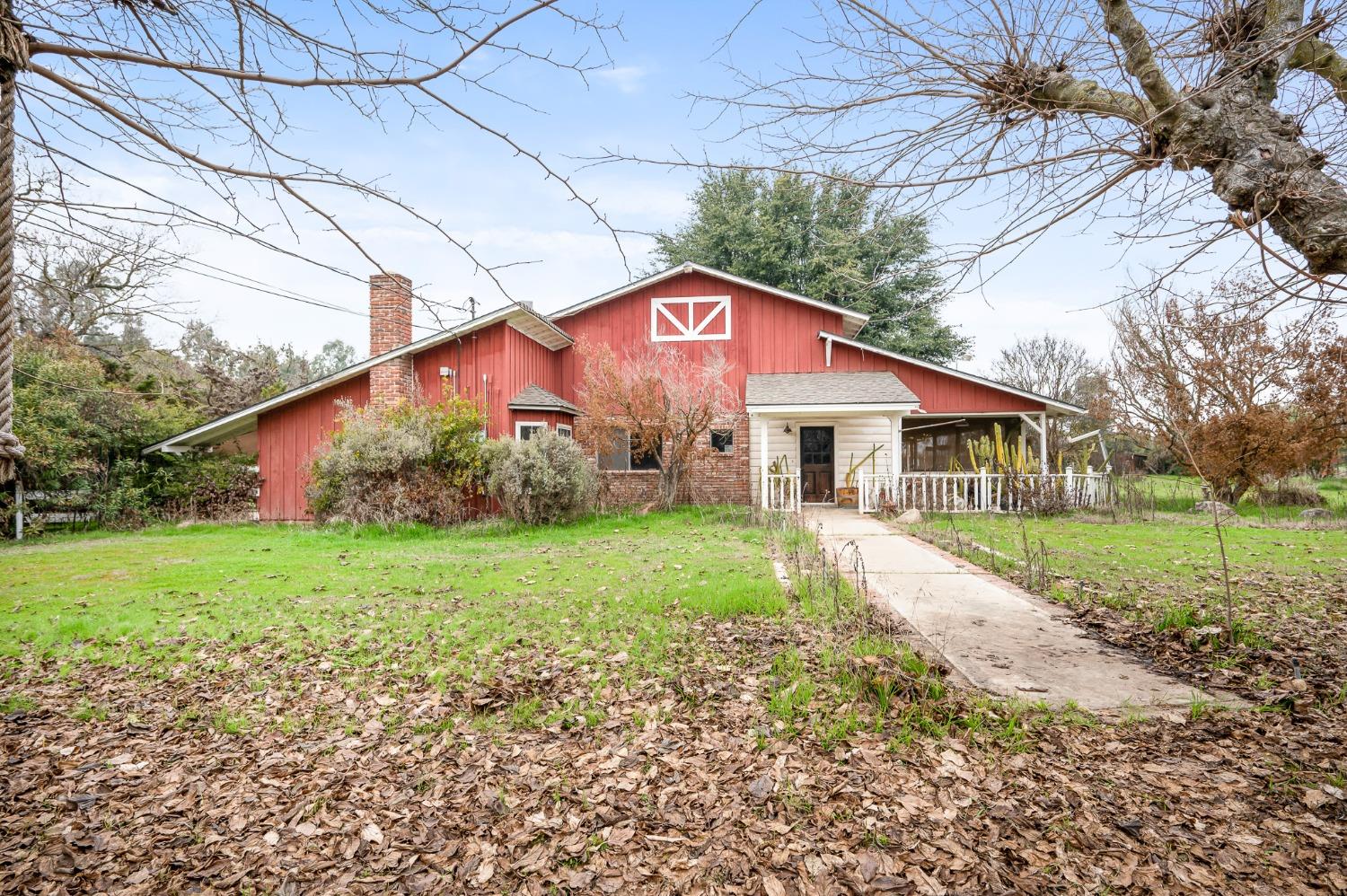 6789 North De Wolf Avenue Clovis, CA 93619 - Photo 3 of 54