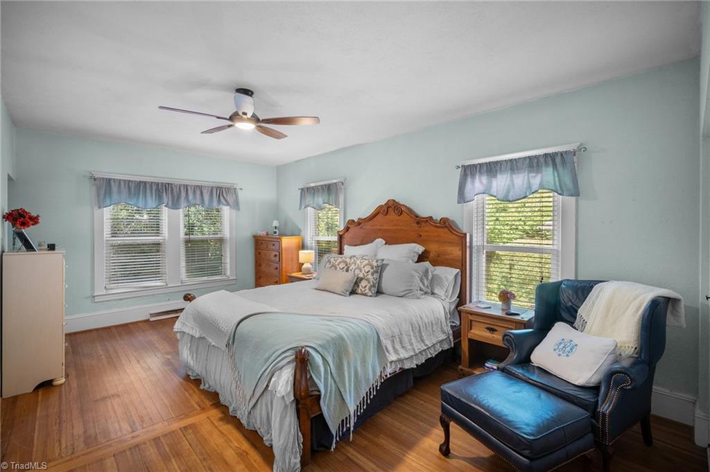 415 Otteray Avenue High Point, NC 27262 - Photo 16 of 39