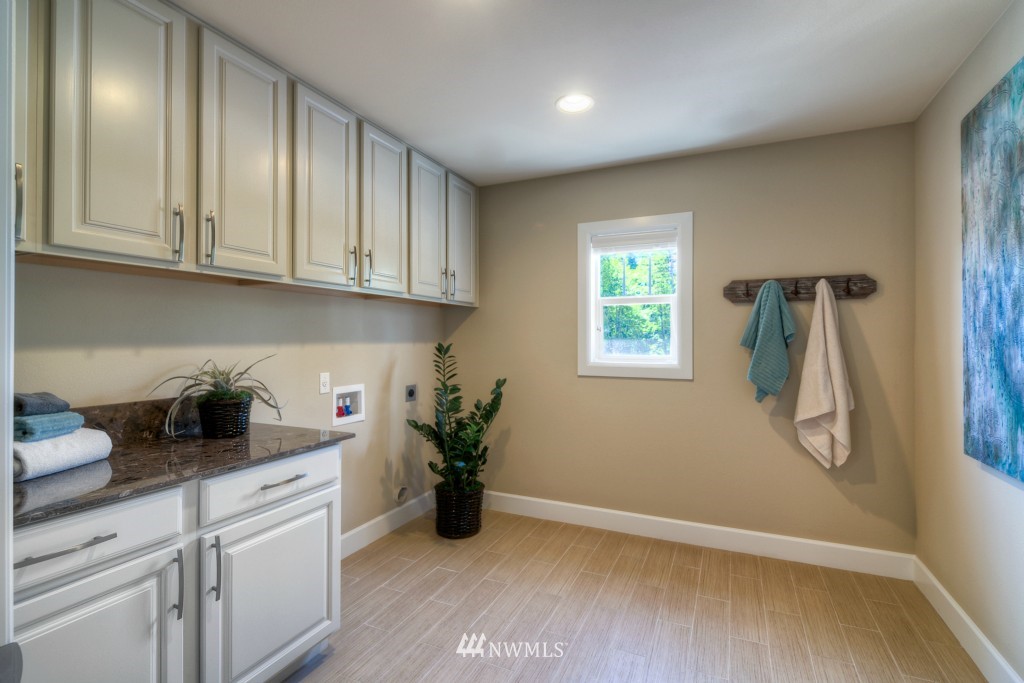 10158 Sentinel Loop Gig Harbor, WA 98332 - Photo 21 of 25