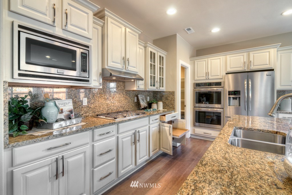 10158 Sentinel Loop Gig Harbor, WA 98332 - Photo 5 of 25