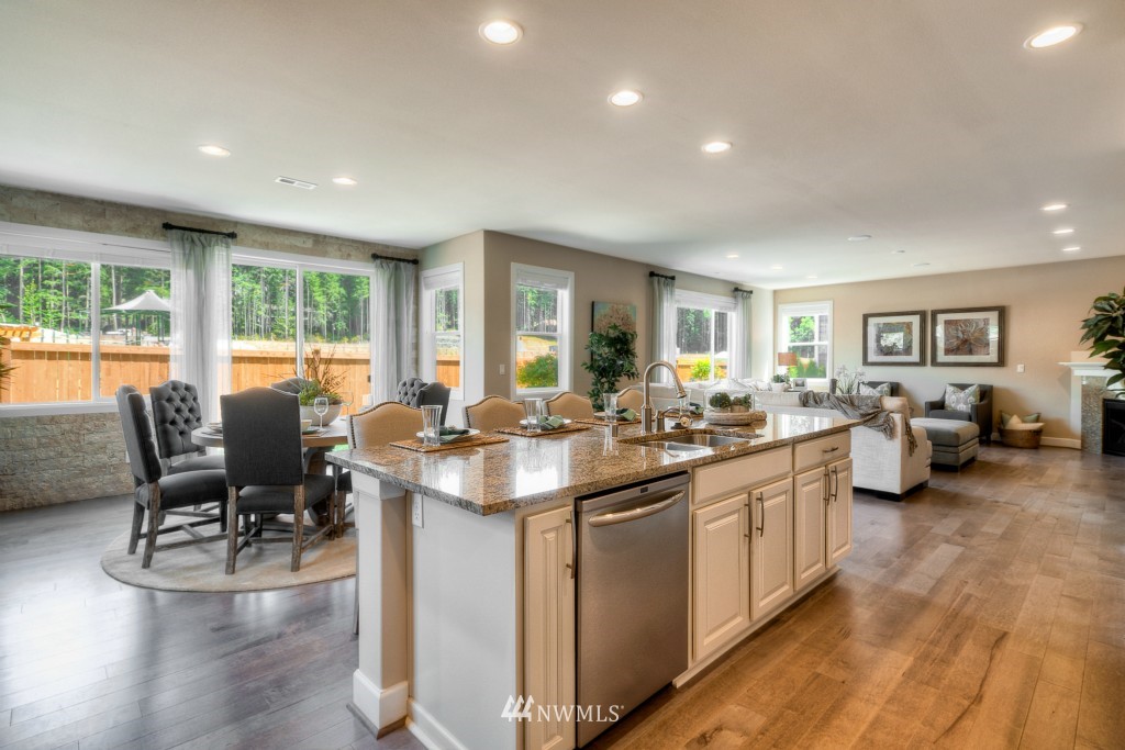 10158 Sentinel Loop Gig Harbor, WA 98332 - Photo 6 of 25